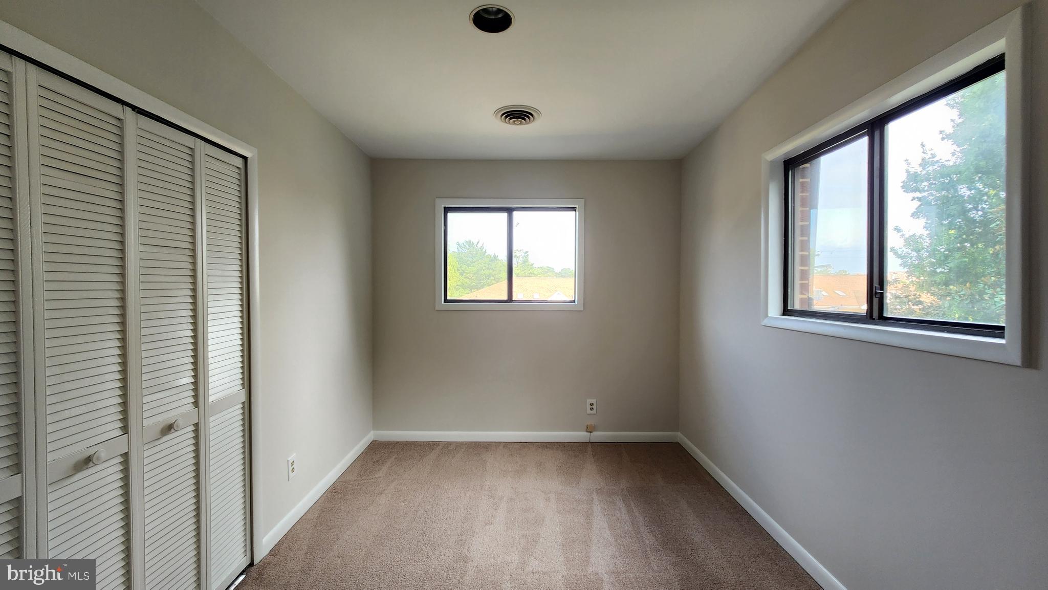 202 Skyhill Road, Unit 7 Alexandria, VA 22314 - Photo 8 of 15