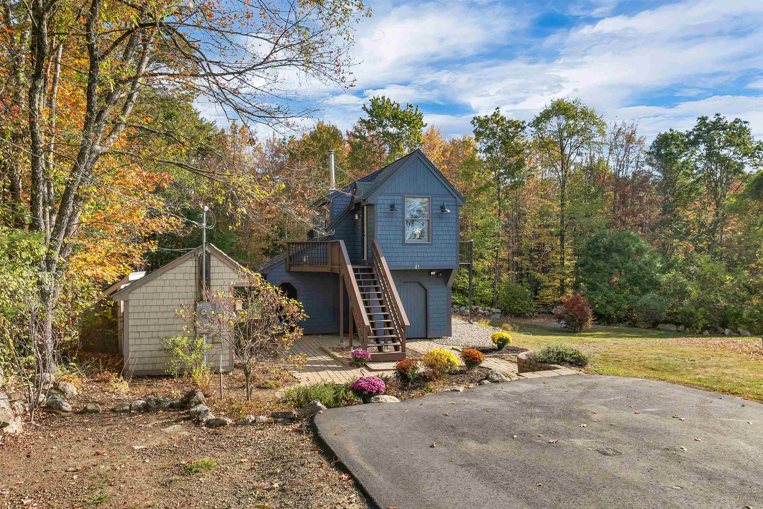 41 Hatch Corner Road Meredith, NH 03253 - Photo 2 of 53