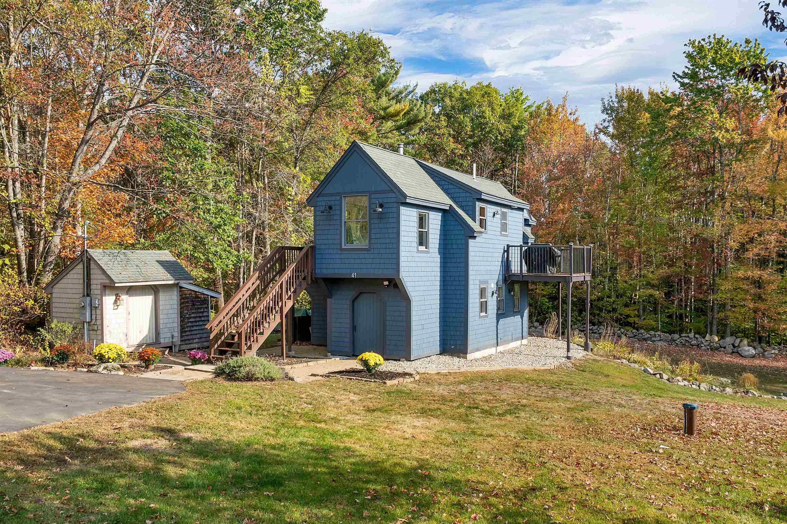 41 Hatch Corner Road Meredith, NH 03253 - Photo 3 of 53