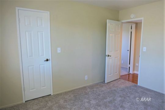 807 Randall Street Ridgecrest, CA 93555 - Photo 22 of 35