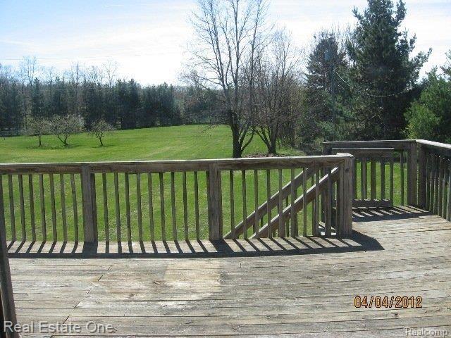 8591 Foster Road Clarkston, MI 48346 - Photo 7 of 7 Back View.JPG