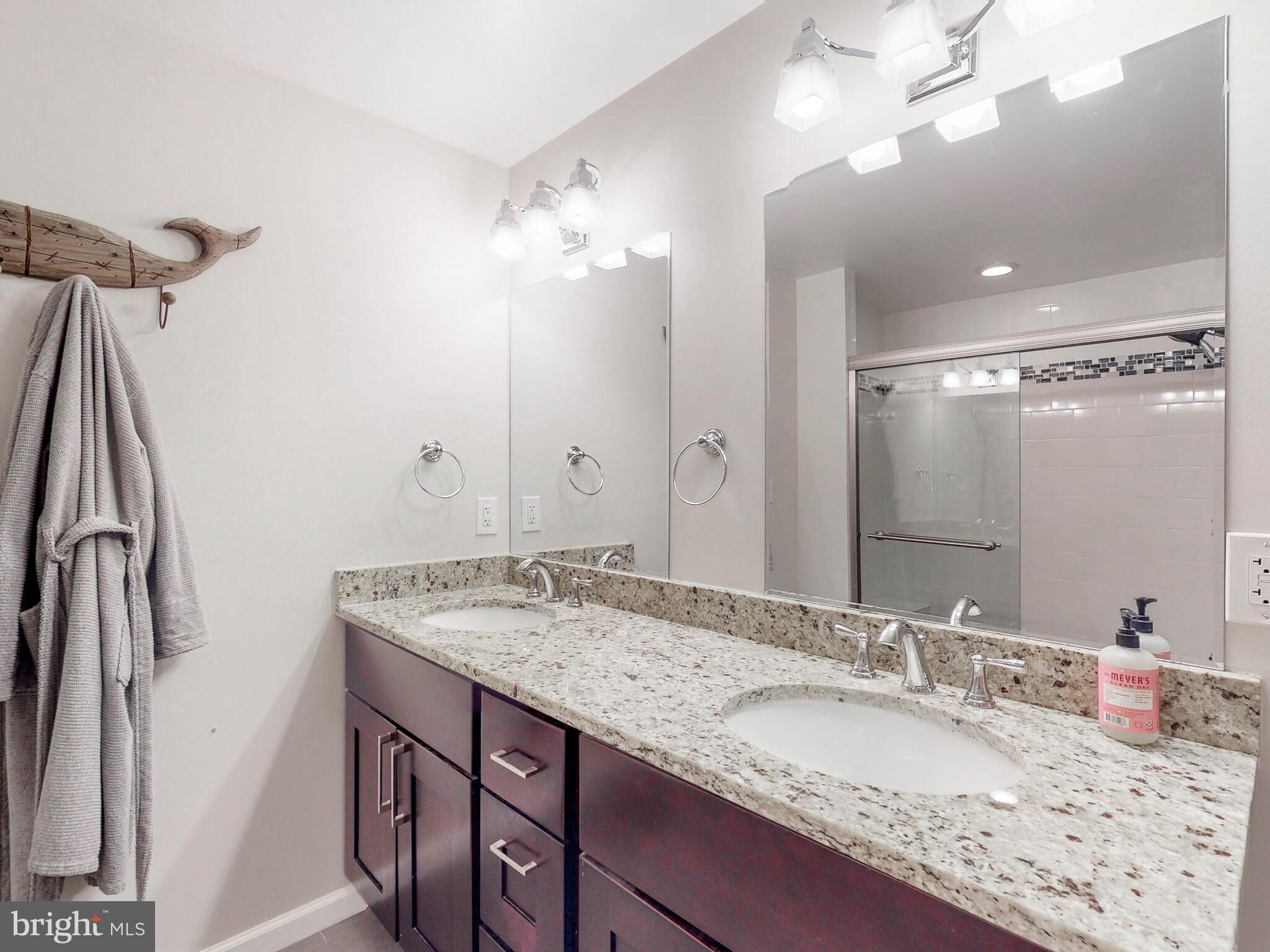 1900 Ridge Road Reisterstown, MD 21136 - Photo 16 of 67 Primary Bathroom with granite double vanity