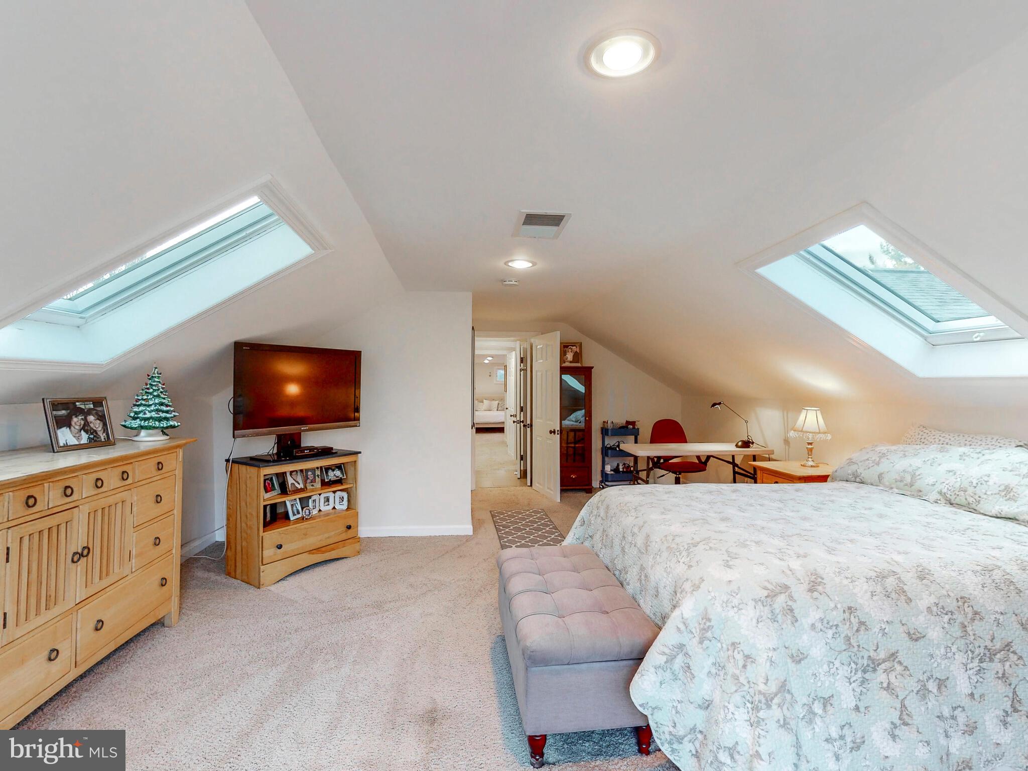 1900 Ridge Road Reisterstown, MD 21136 - Photo 31 of 67 Upper Level Bedroom #4 with Skylights