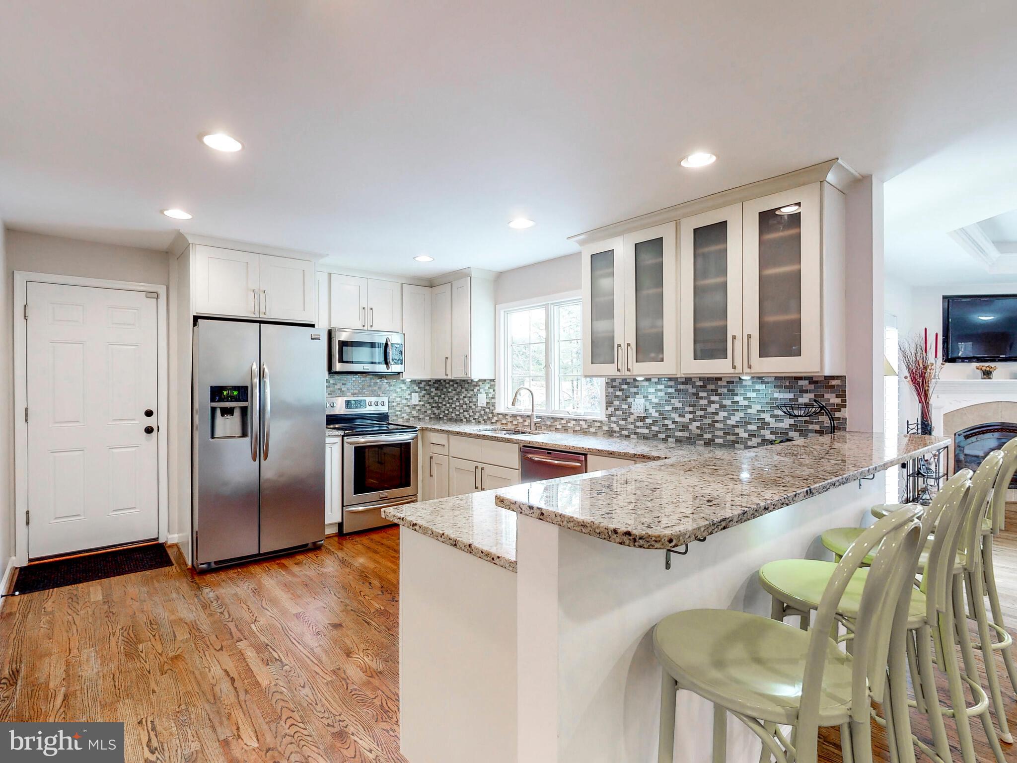 1900 Ridge Road Reisterstown, MD 21136 - Photo 9 of 67 Kitchen with step-up peninsula