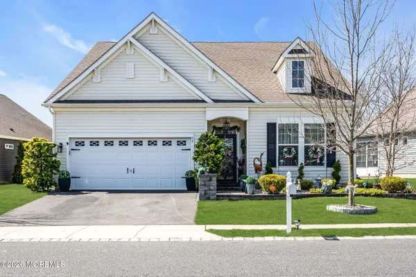 $640,000 | 54 Woodchuck Drive, Barnegat, NJ 08005