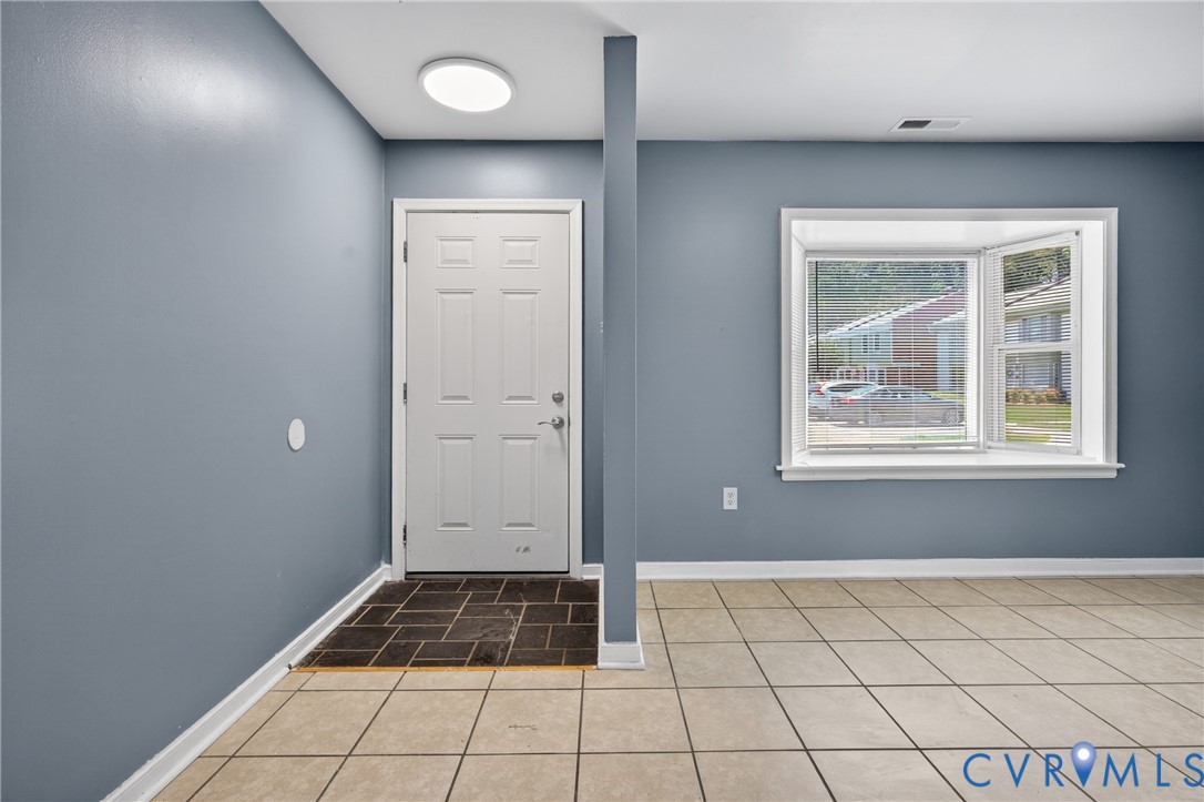 10050 Purcell Road Richmond, VA 23228 - Photo 5 of 26 a view of an empty room