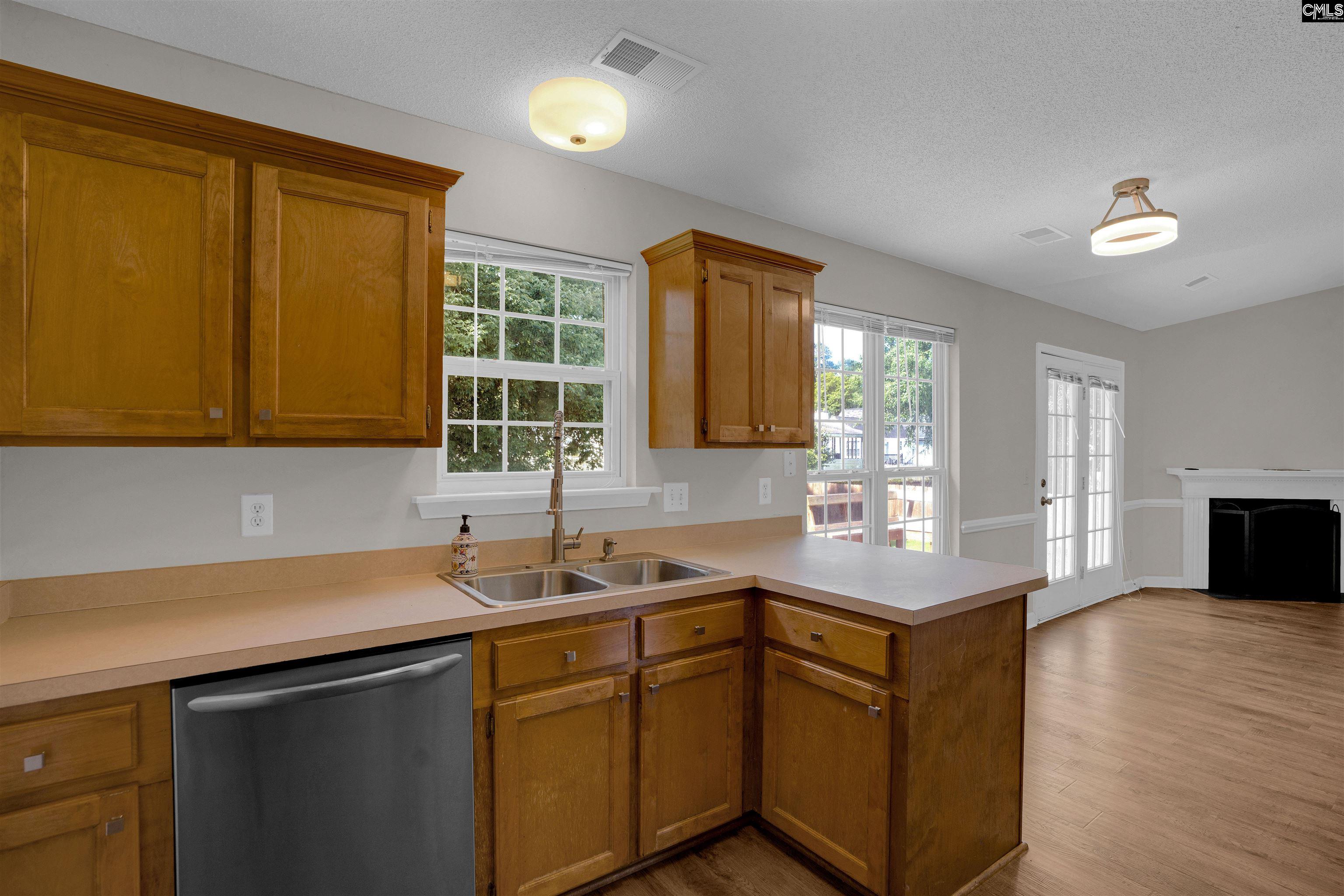 15 Walnut Grove Way Irmo, SC 29063 - Photo 9 of 31