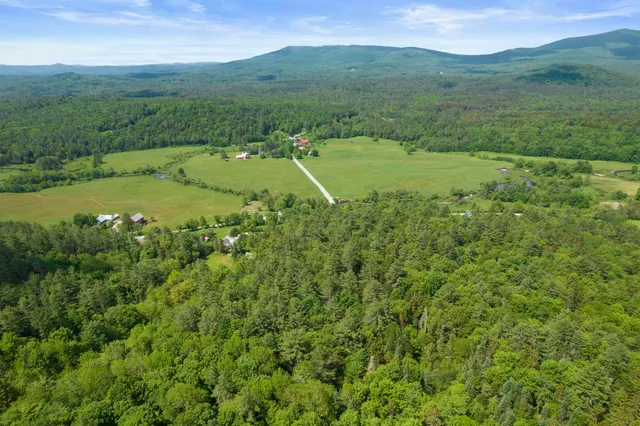 $342,000 | 11 Old County Road East, Landgrove, VT 05148