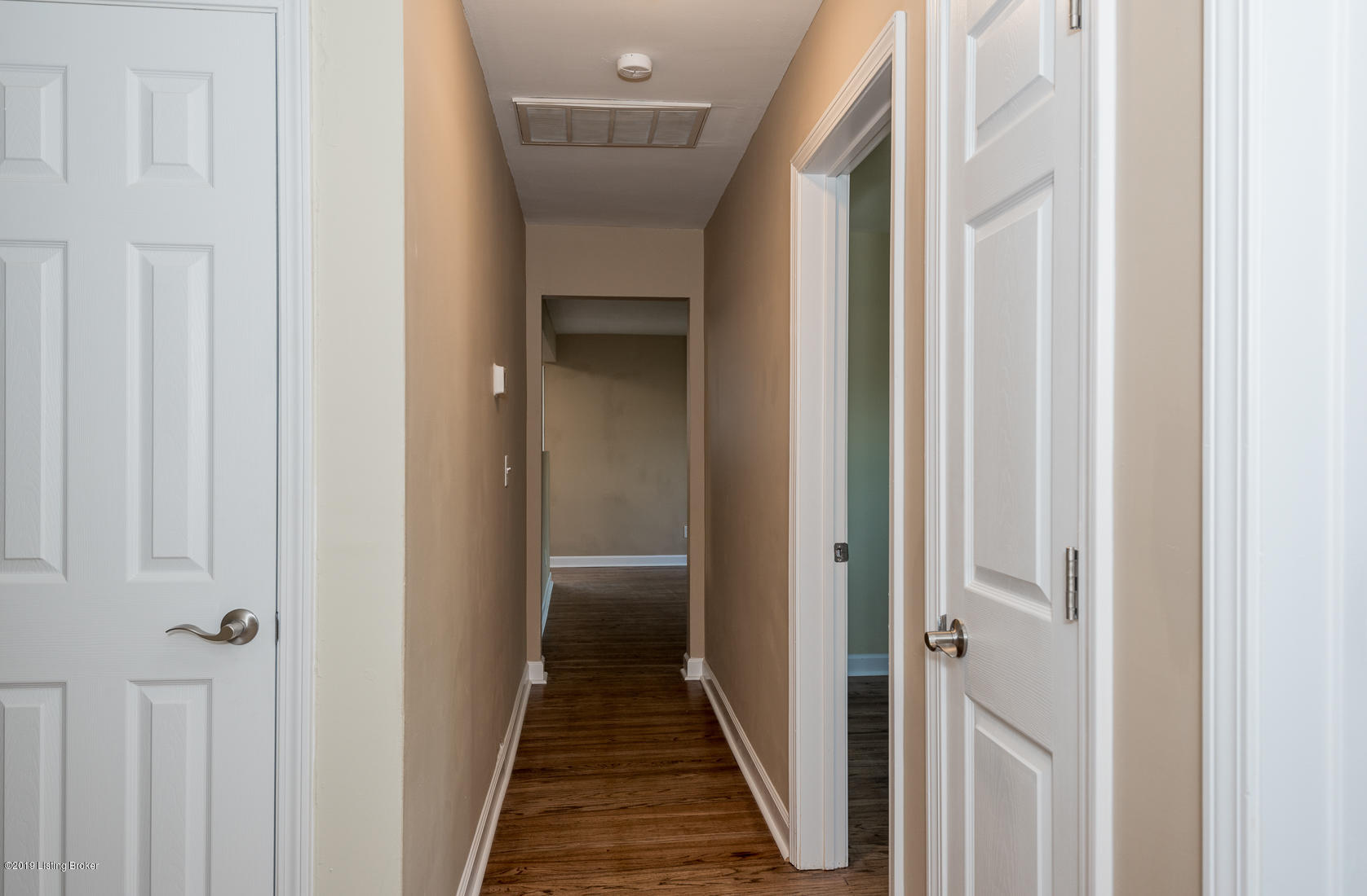 5309 Red Leaf Road Louisville, KY 40218 - Photo 27 of 45 Listing-24