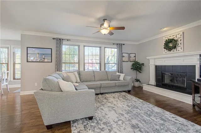 $515,000 | 12812 King Street, Overland Park, KS 66213