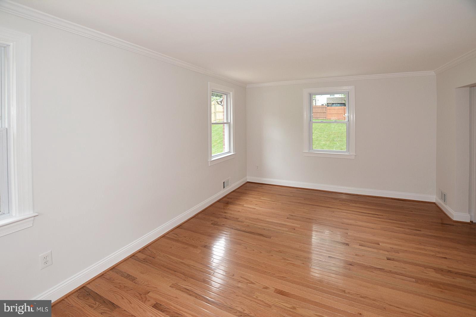 2405 Churchill Road Silver Spring, MD 20902 - Photo 15 of 31 Gallery Image 15