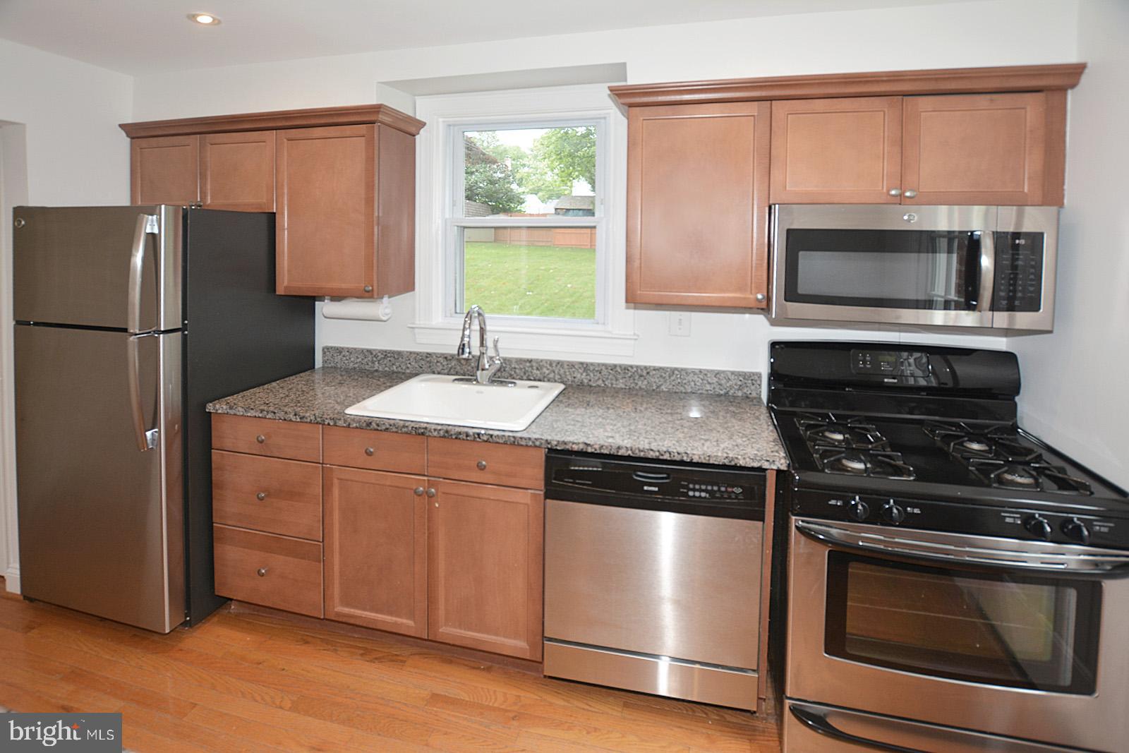 2405 Churchill Road Silver Spring, MD 20902 - Photo 5 of 31 Gallery Image 5