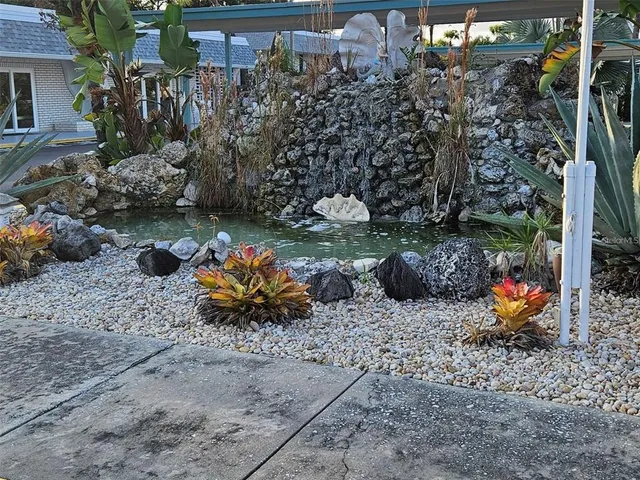 $1,400 | 4851 West Gandy Boulevard, Unit B2L19, Tampa, FL 33611