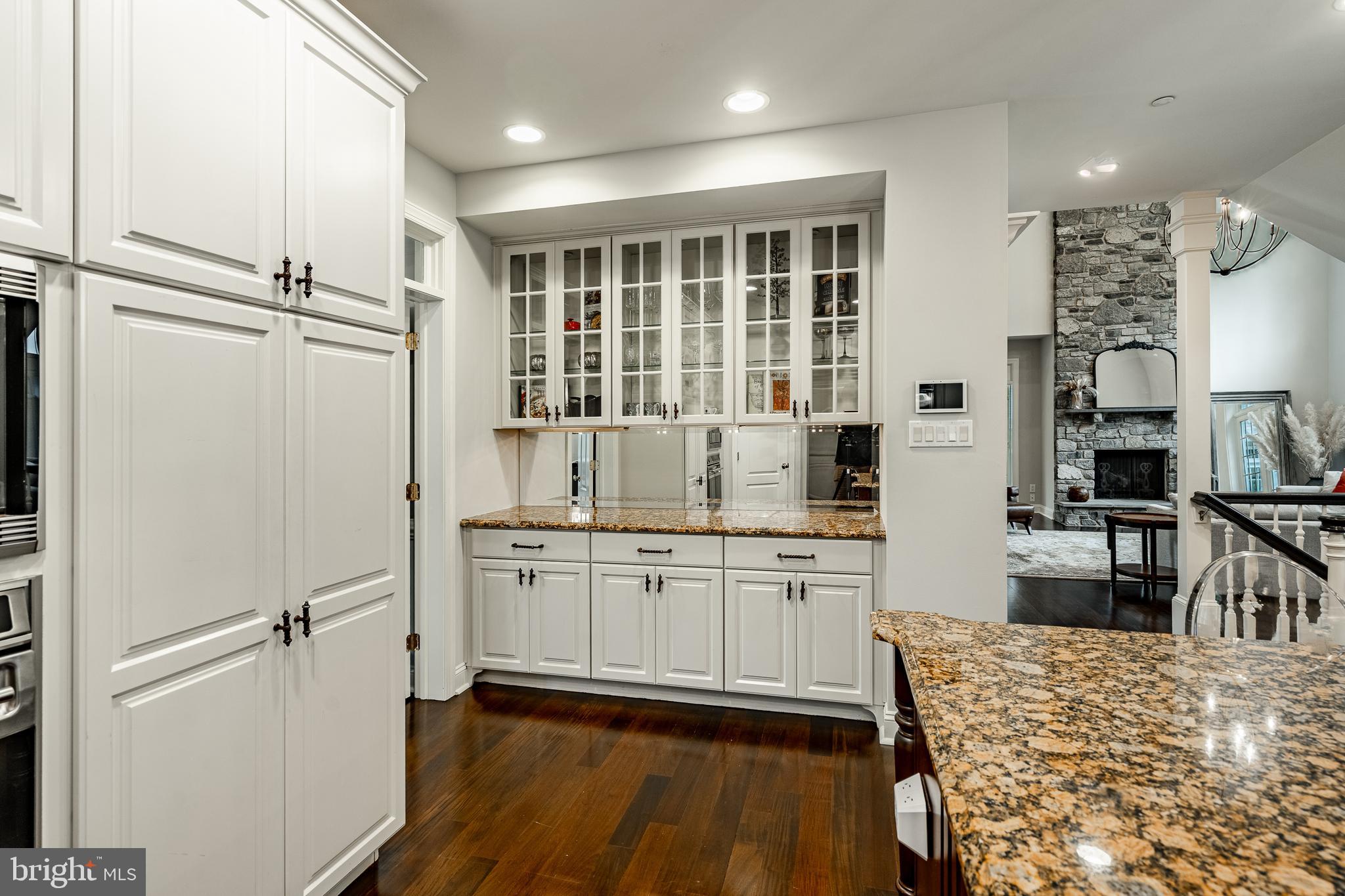 1048 Whitegate Road Wayne, PA 19087 - Photo 31 of 74