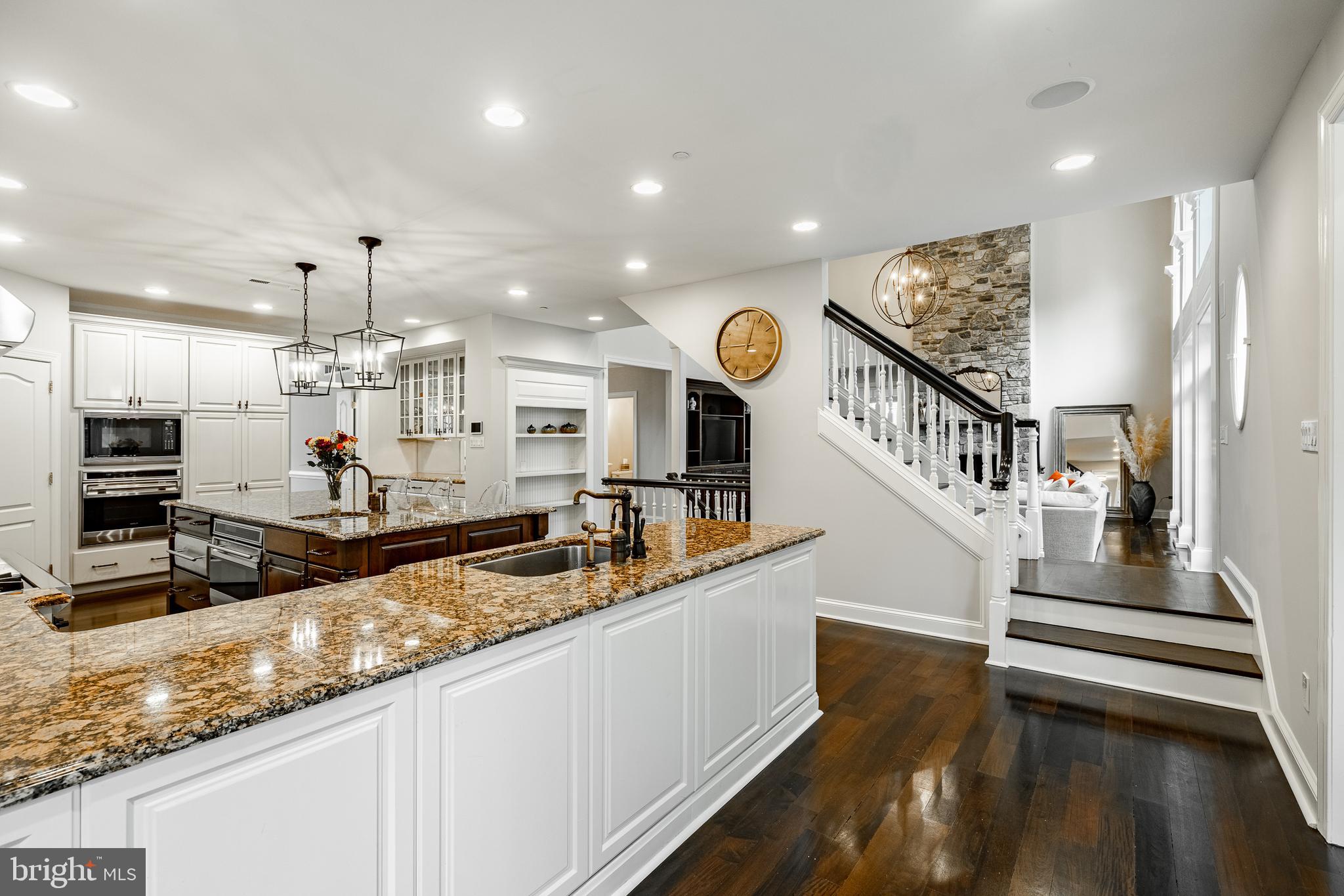 1048 Whitegate Road Wayne, PA 19087 - Photo 34 of 74