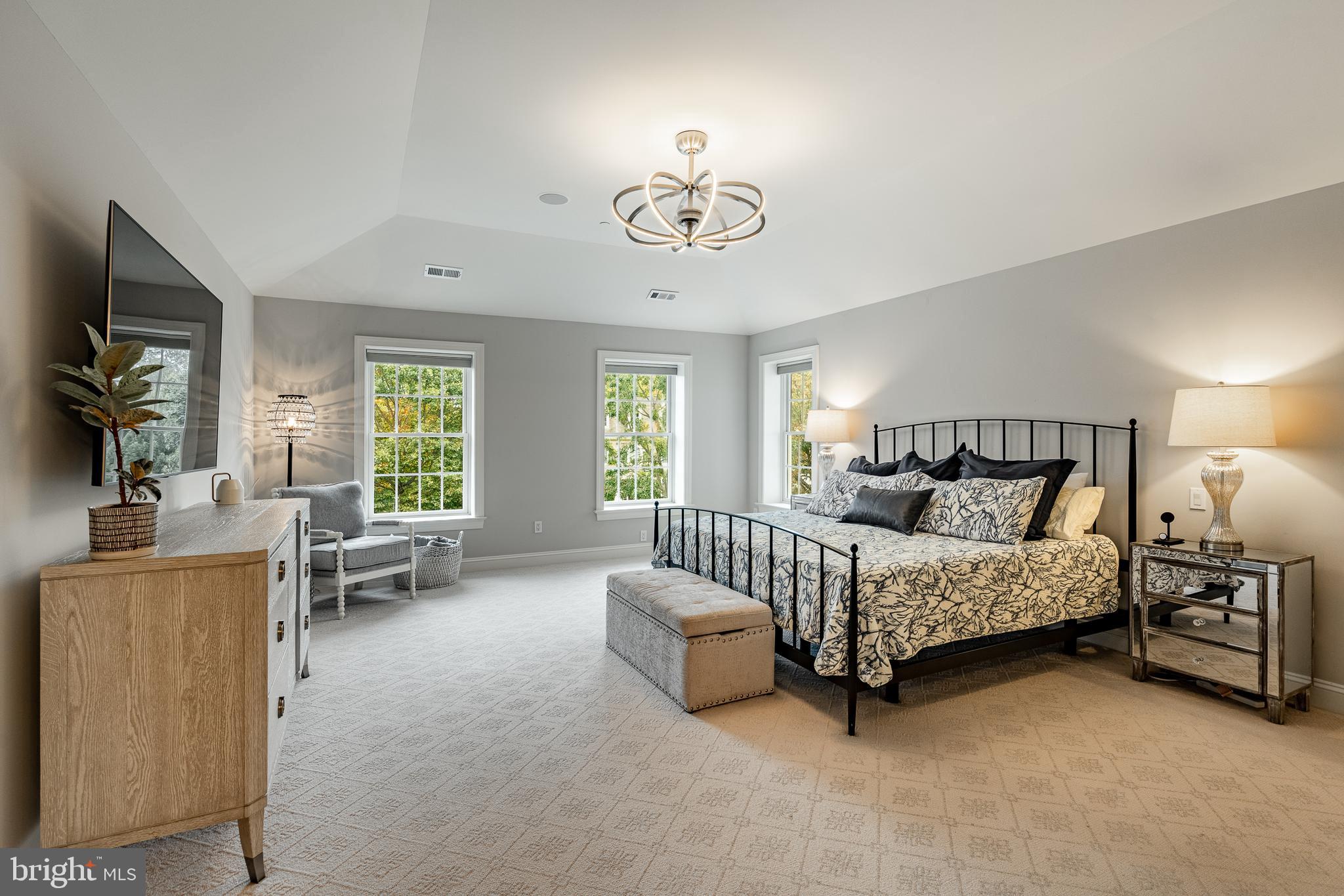 1048 Whitegate Road Wayne, PA 19087 - Photo 46 of 74