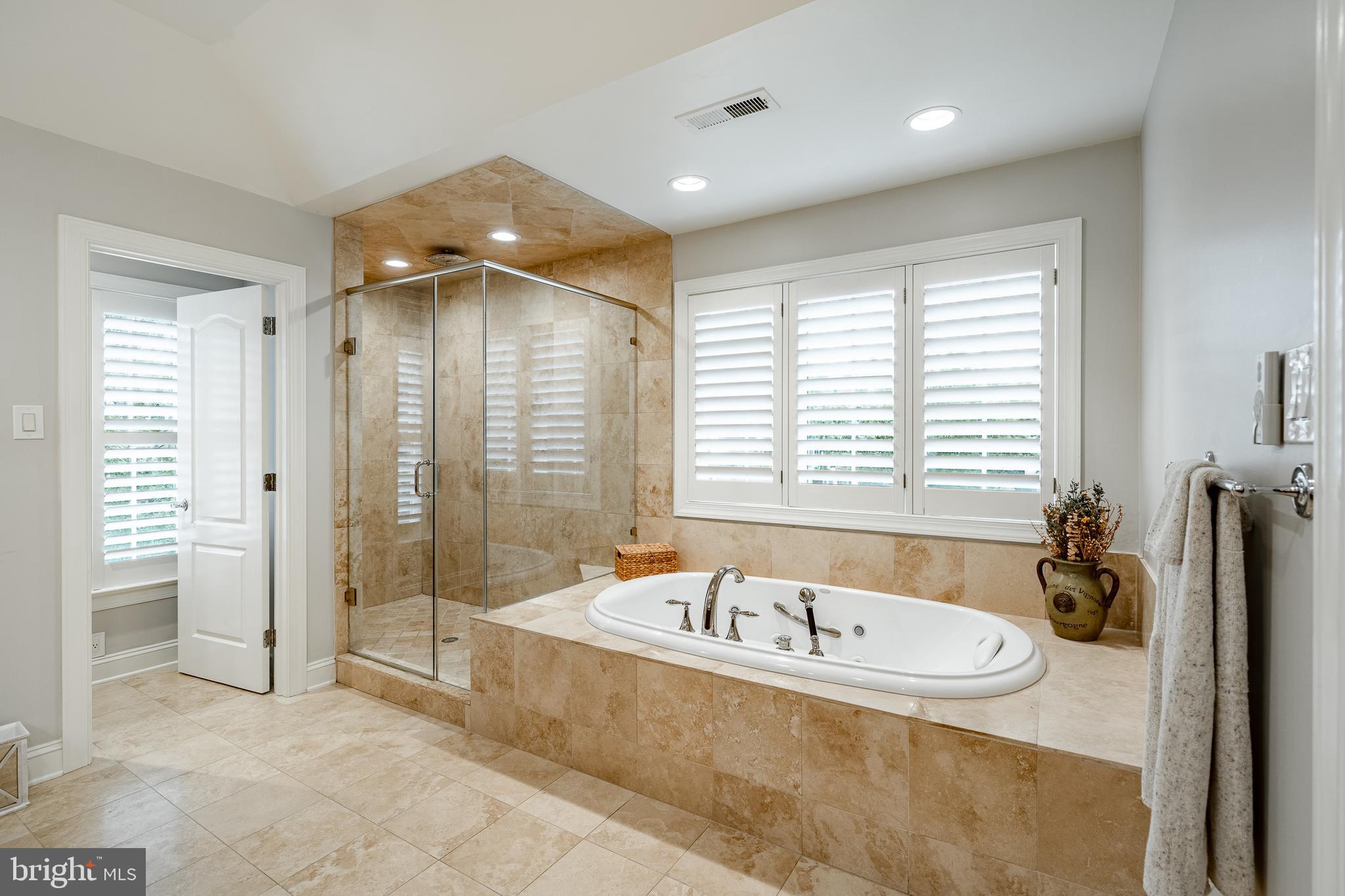 1048 Whitegate Road Wayne, PA 19087 - Photo 53 of 74