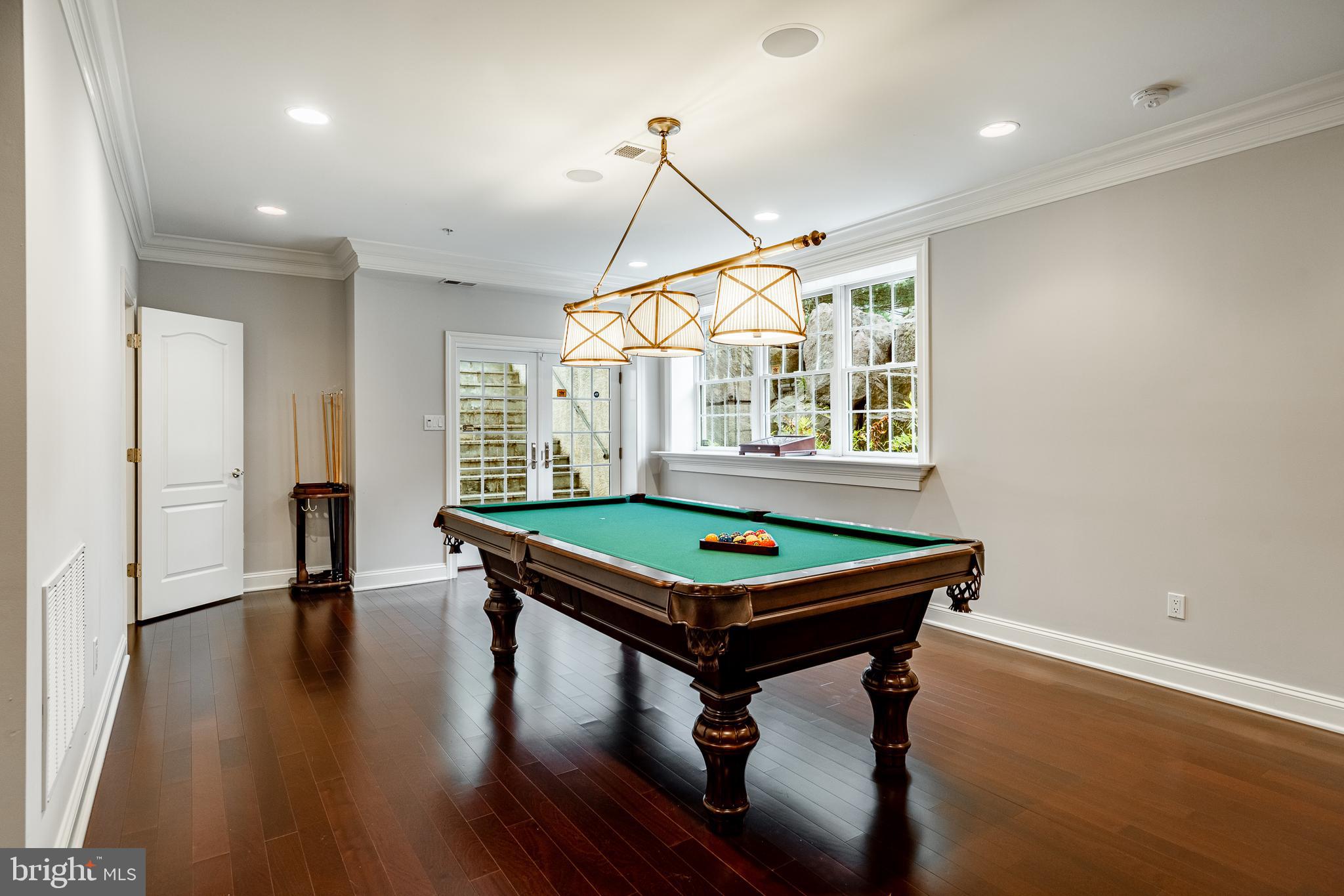 1048 Whitegate Road Wayne, PA 19087 - Photo 62 of 74