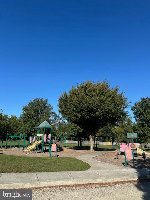 1048 Whitegate Road Wayne, PA 19087 - Photo 71 of 74