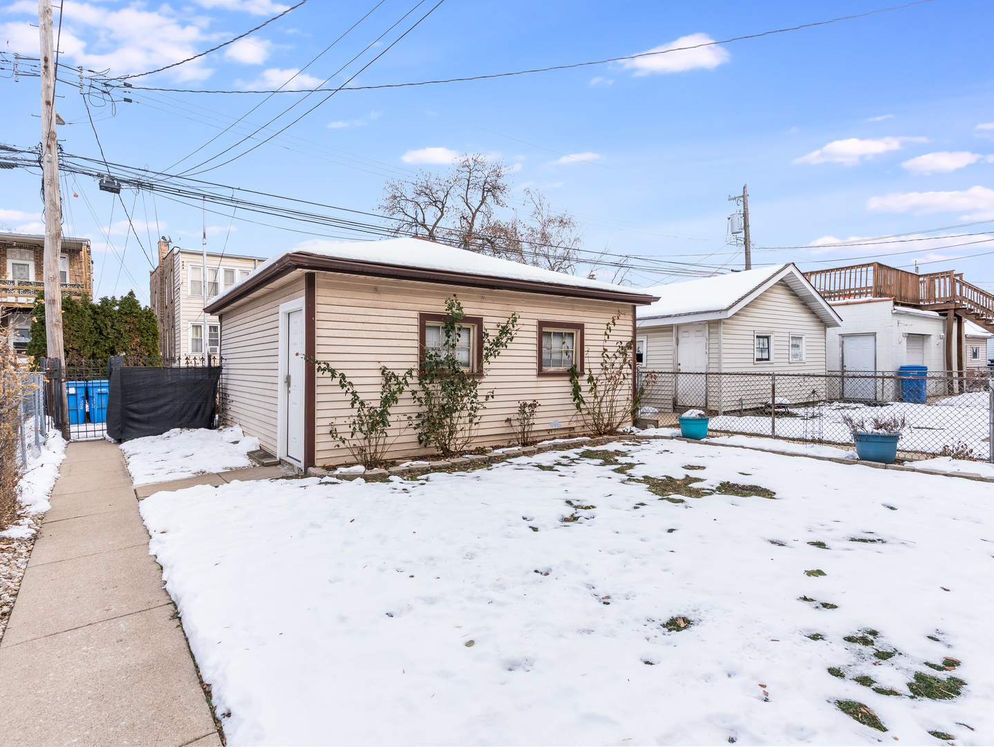 3345 North Springfield Avenue, Unit 2 Chicago, IL 60618 - Photo 2 of 15