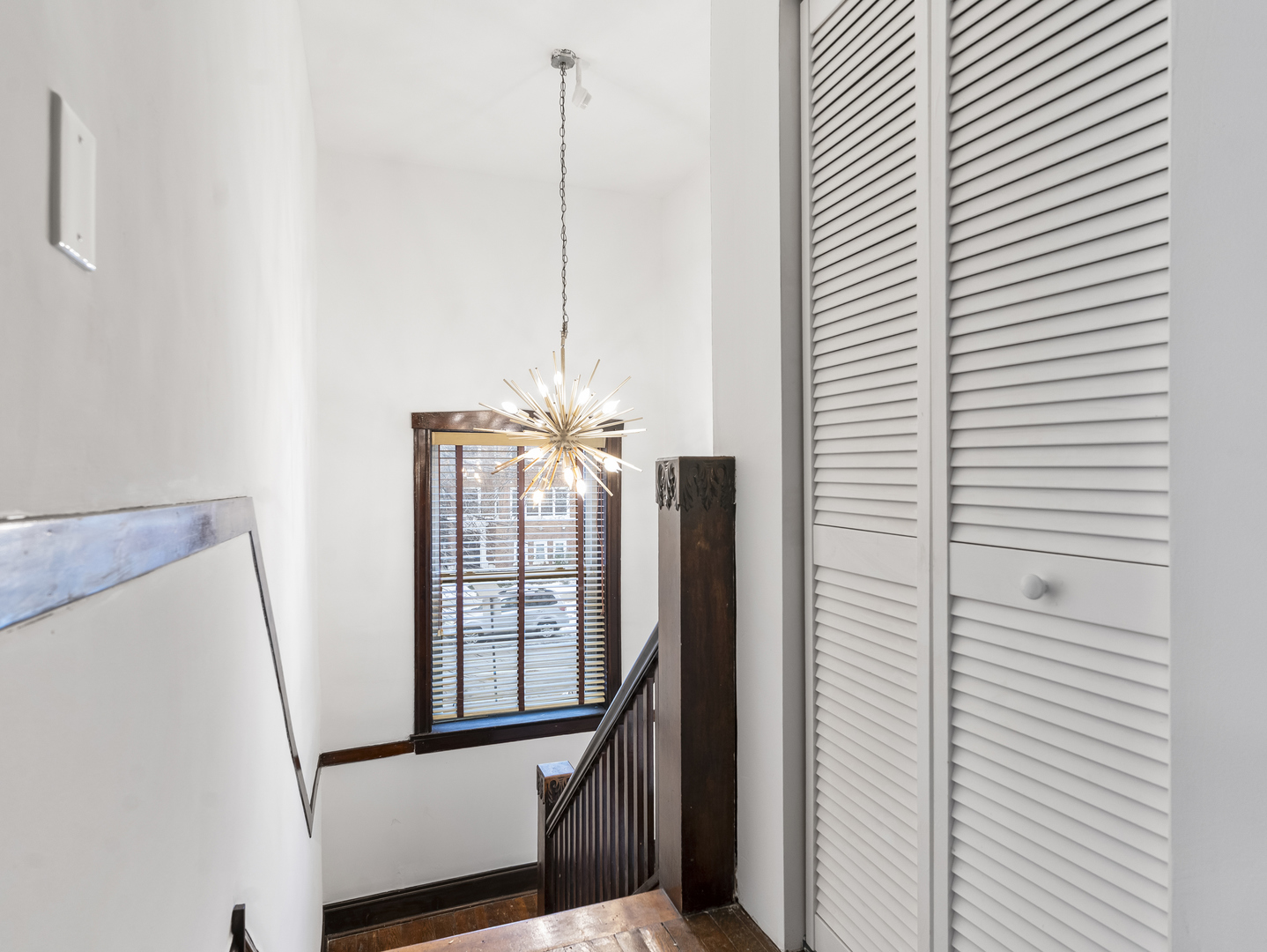 3345 North Springfield Avenue, Unit 2 Chicago, IL 60618 - Photo 3 of 15