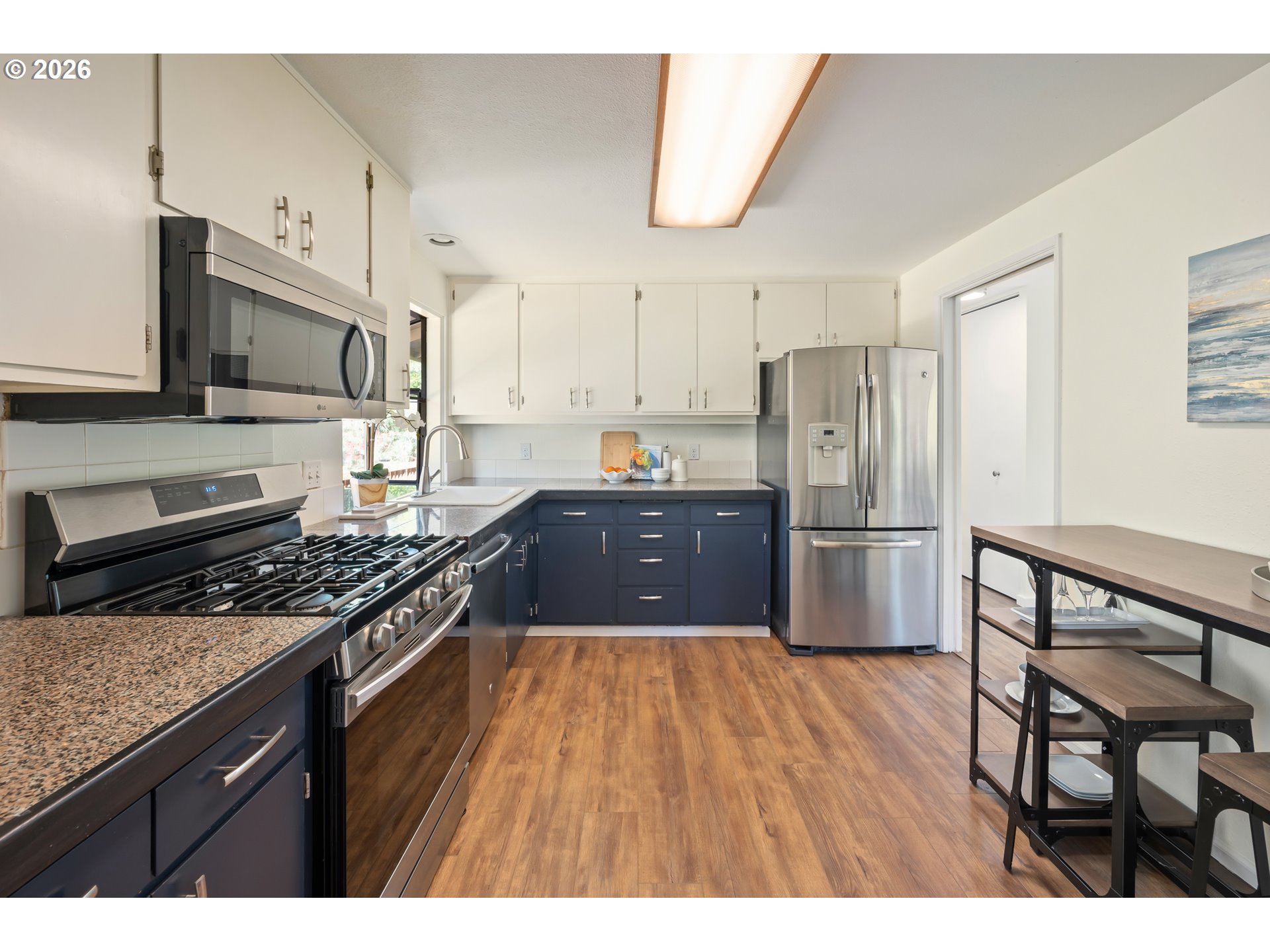3665 Thames Street Eugene, OR 97405 - Photo 11 of 38