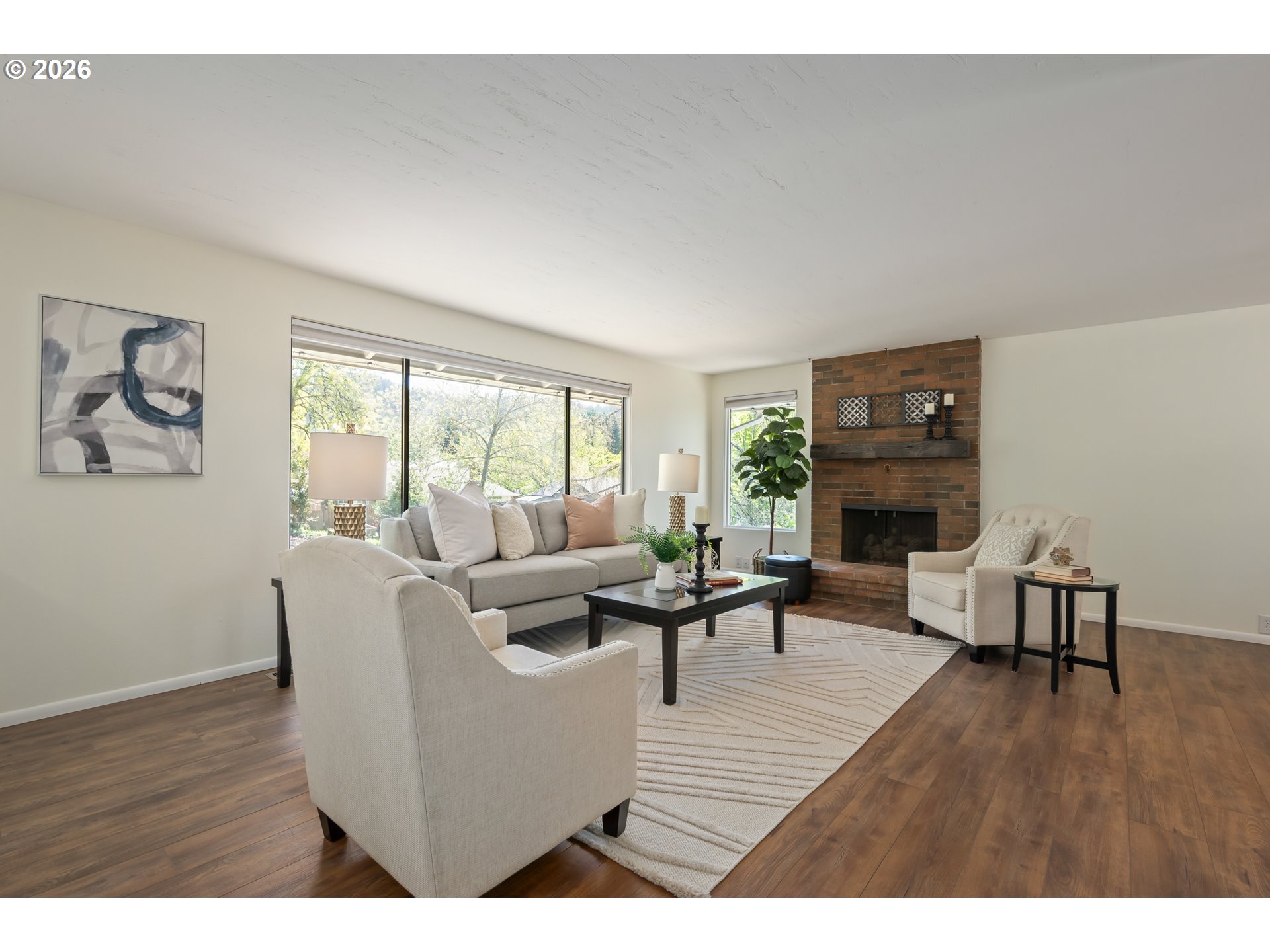 3665 Thames Street Eugene, OR 97405 - Photo 5 of 38
