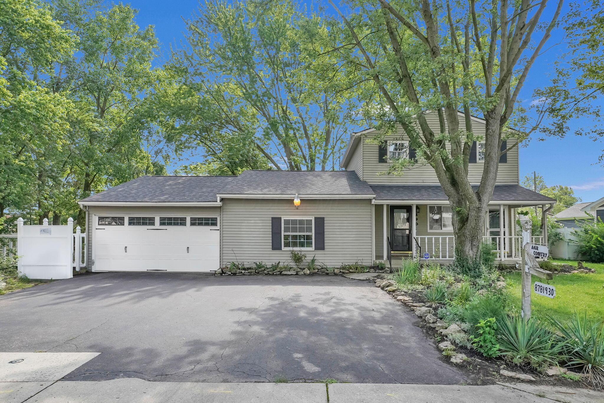 190 Inah Avenue Columbus, OH 43228 - Photo 1 of 38 1-web-or-mls-190-inah-ave