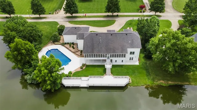 $899,999 | 237 Kensington Lane, Cape Girardeau, MO 63701