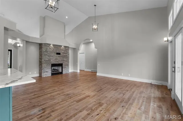 $899,999 | 237 Kensington Lane, Cape Girardeau, MO 63701