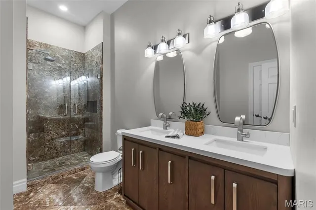 $899,999 | 237 Kensington Lane, Cape Girardeau, MO 63701