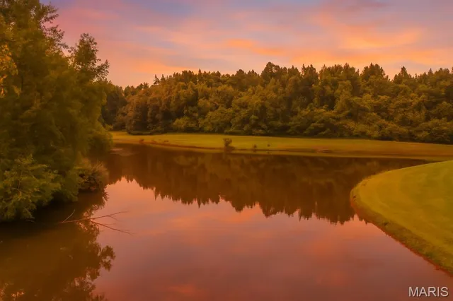 $899,999 | 237 Kensington Lane, Cape Girardeau, MO 63701