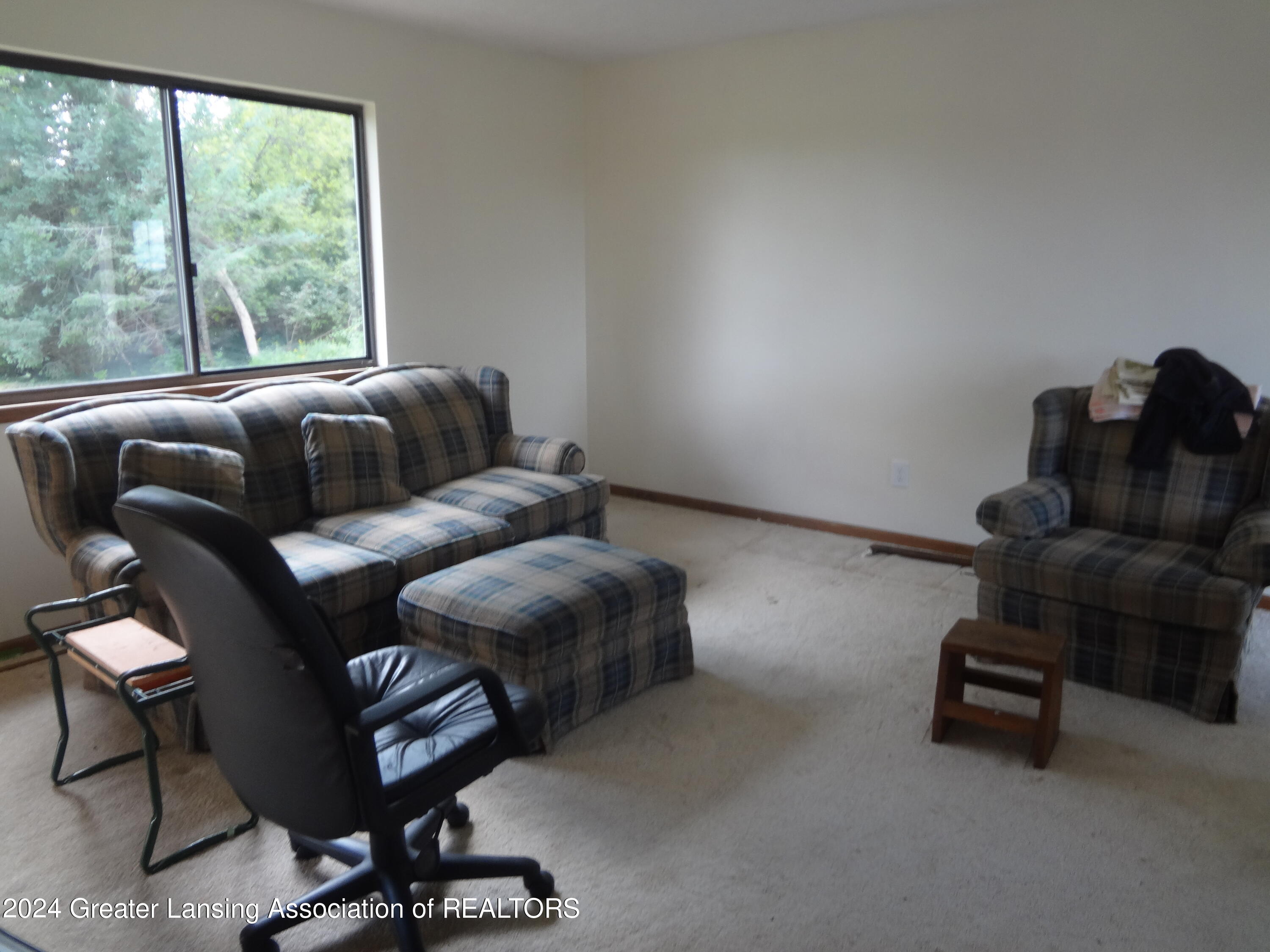 2532 Tomlinson Road Mason, MI 48854 - Photo 11 of 18 DSC04603