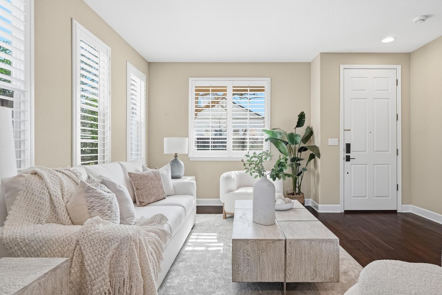 806 Mornington Court San Ramon, CA 94582 - Photo 10 of 58 a living room with furniture and wooden floor
