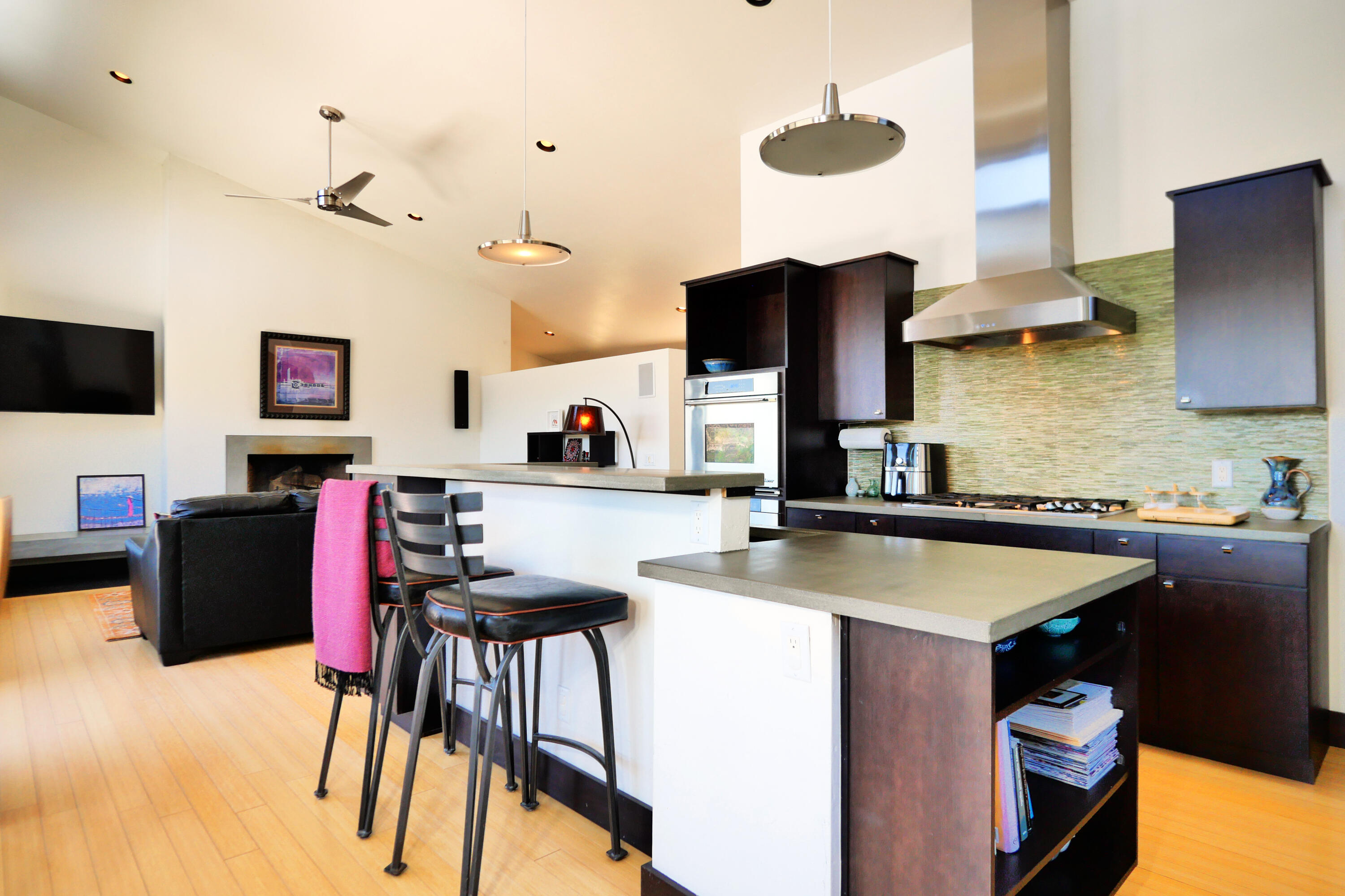 456 Ridge Road Montrose, CO 81403 - Photo 7 of 23 5 - Chef's Kitchen -- Island and Pendant