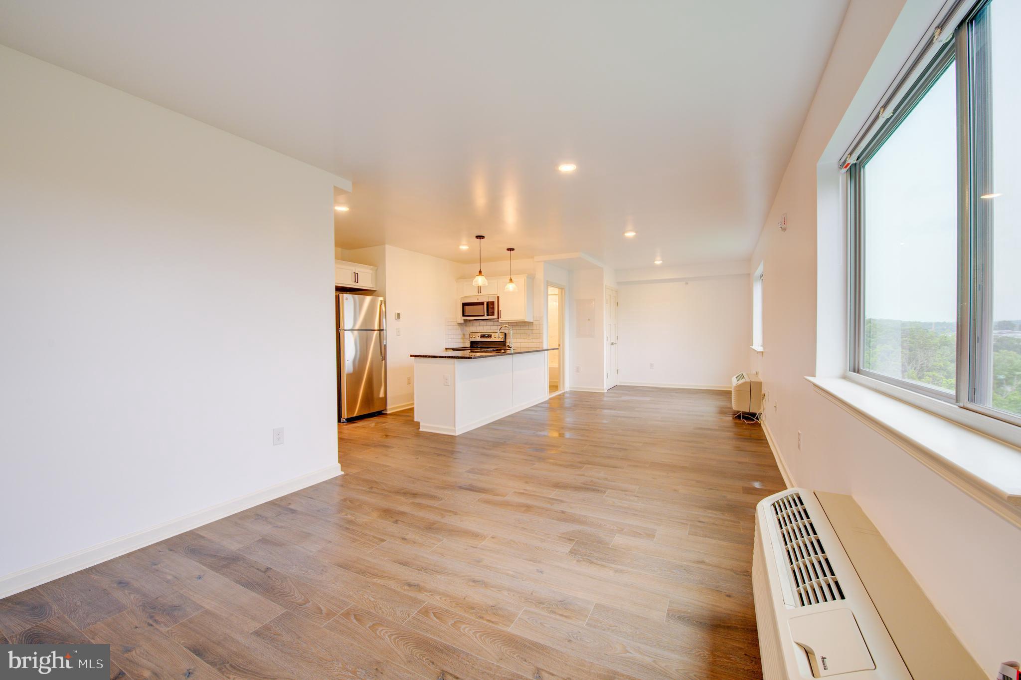 6649 Ridge Avenue, Unit B407 Philadelphia, PA 19128 - Photo 4 of 10