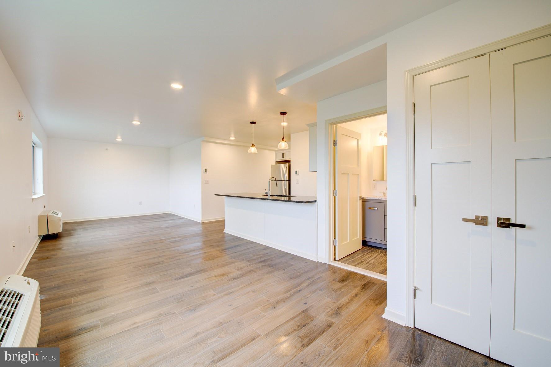 6649 Ridge Avenue, Unit B407 Philadelphia, PA 19128 - Photo 6 of 10