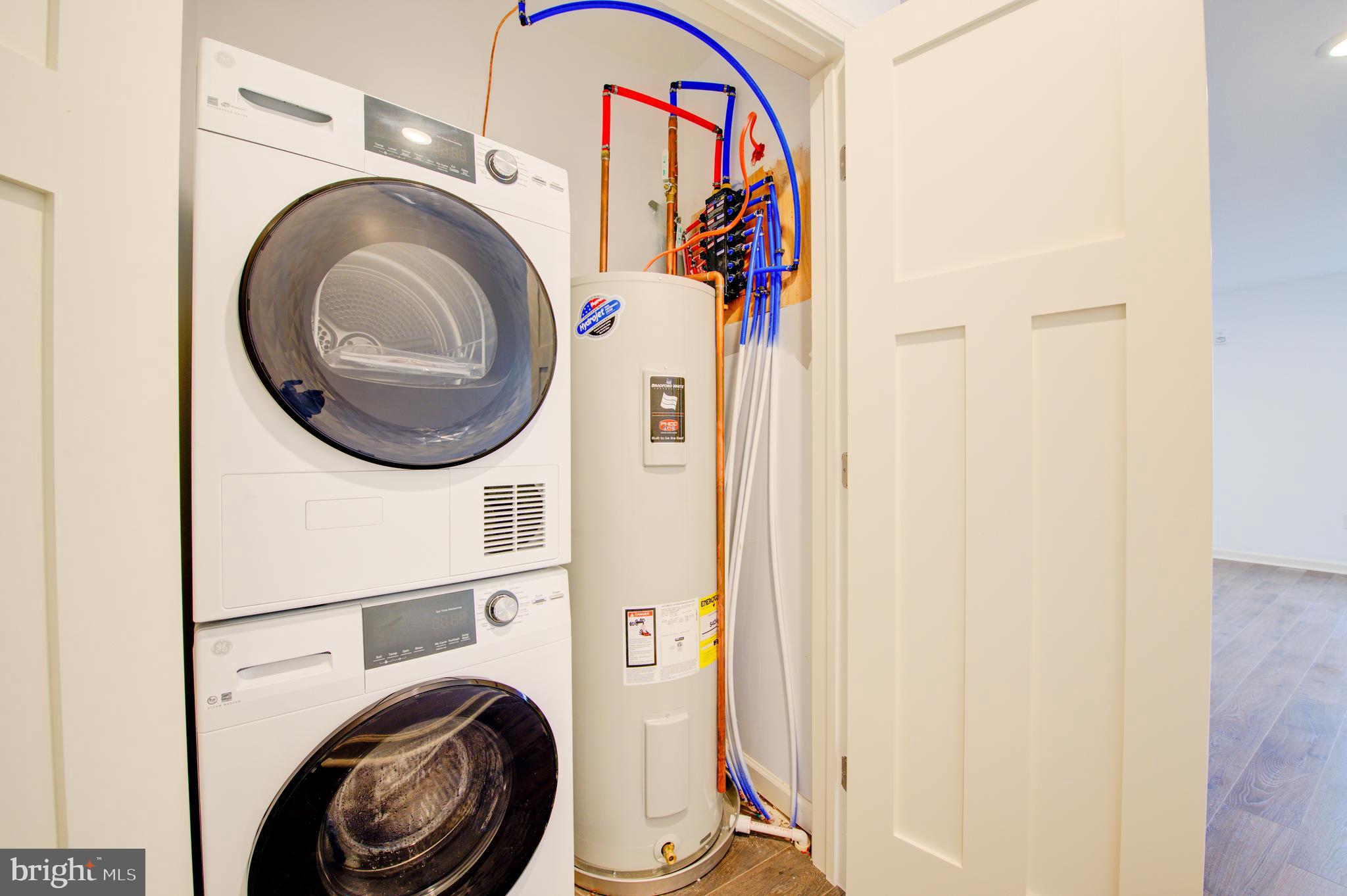 6649 Ridge Avenue, Unit B407 Philadelphia, PA 19128 - Photo 9 of 10