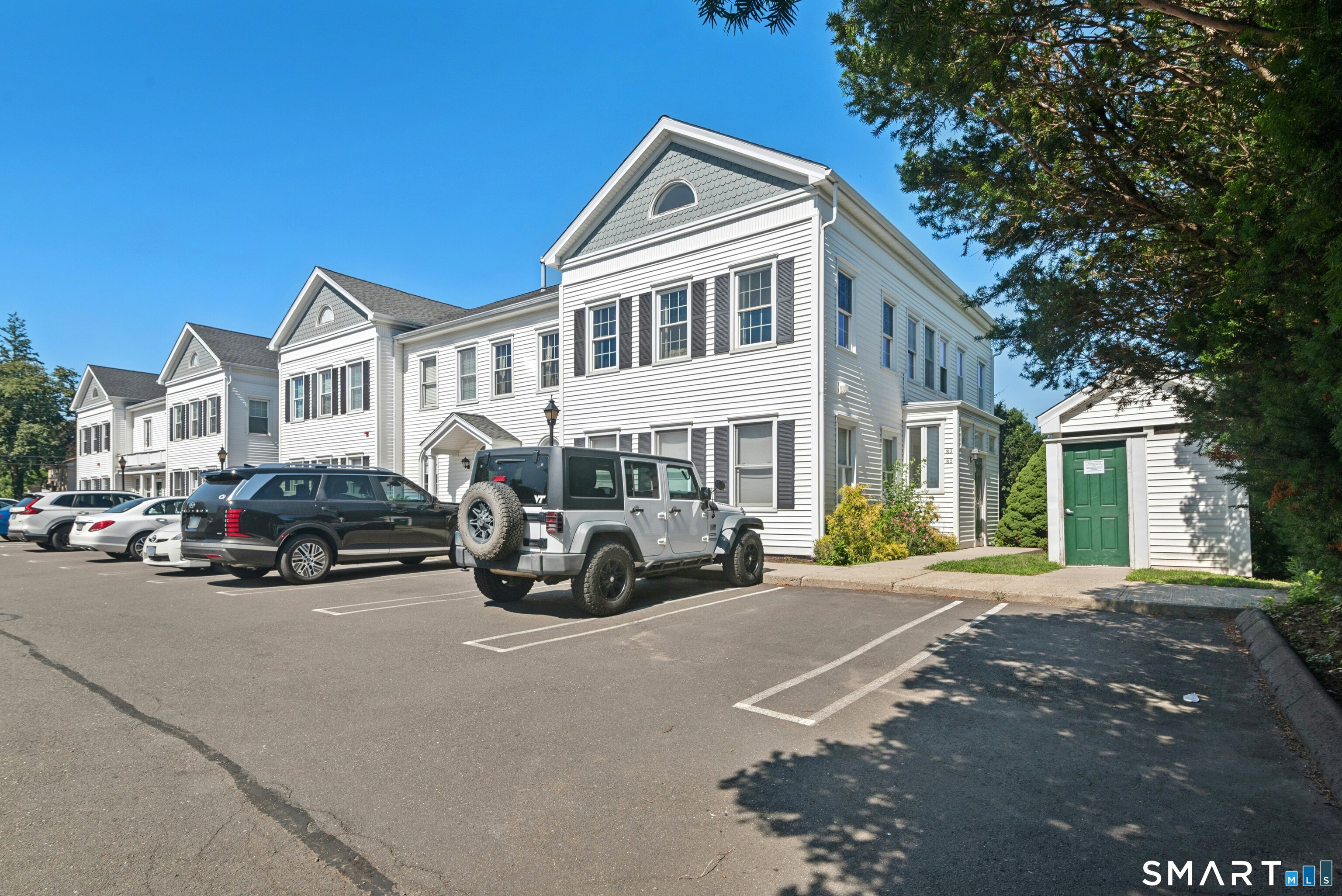 67 Cherry Street, Unit R2 Milford, CT 06460 - Photo 4 of 25 Gallery Image 4