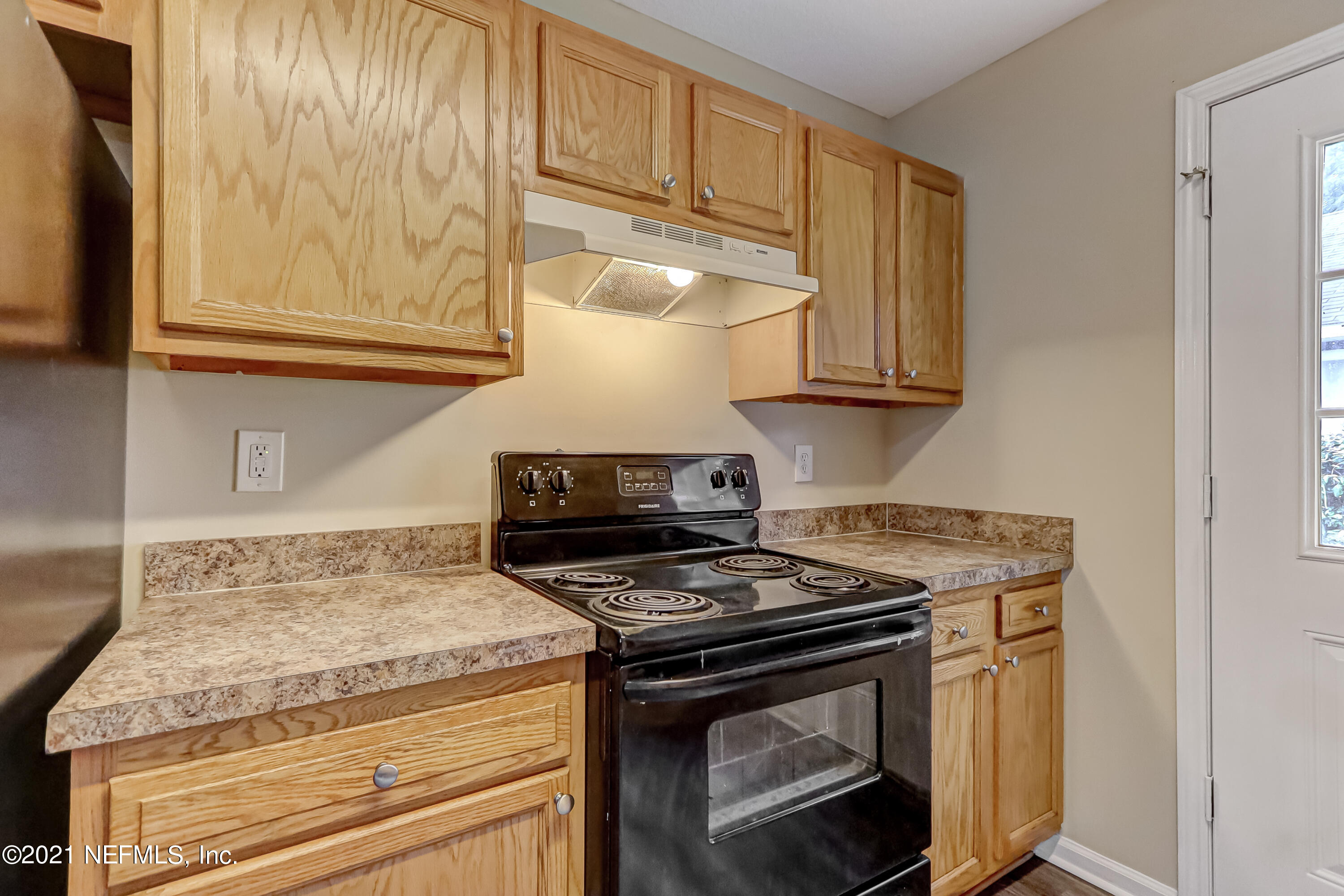 4548 Clairmont Road Jacksonville, FL 32207 - Photo 11 of 23 Rave Home Photography Jacksonville (8)