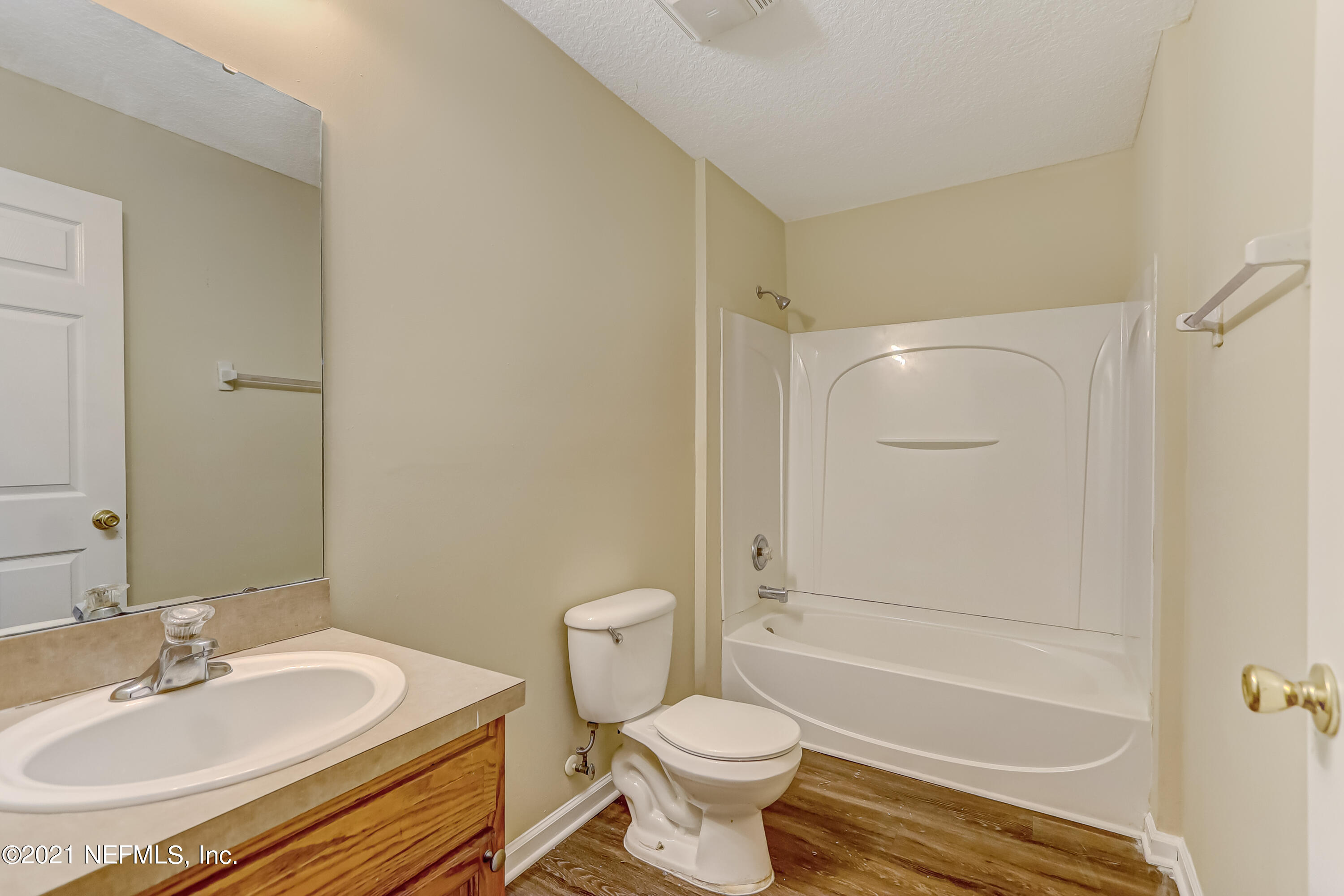 4548 Clairmont Road Jacksonville, FL 32207 - Photo 18 of 23 Rave Home Photography Jacksonville (11)