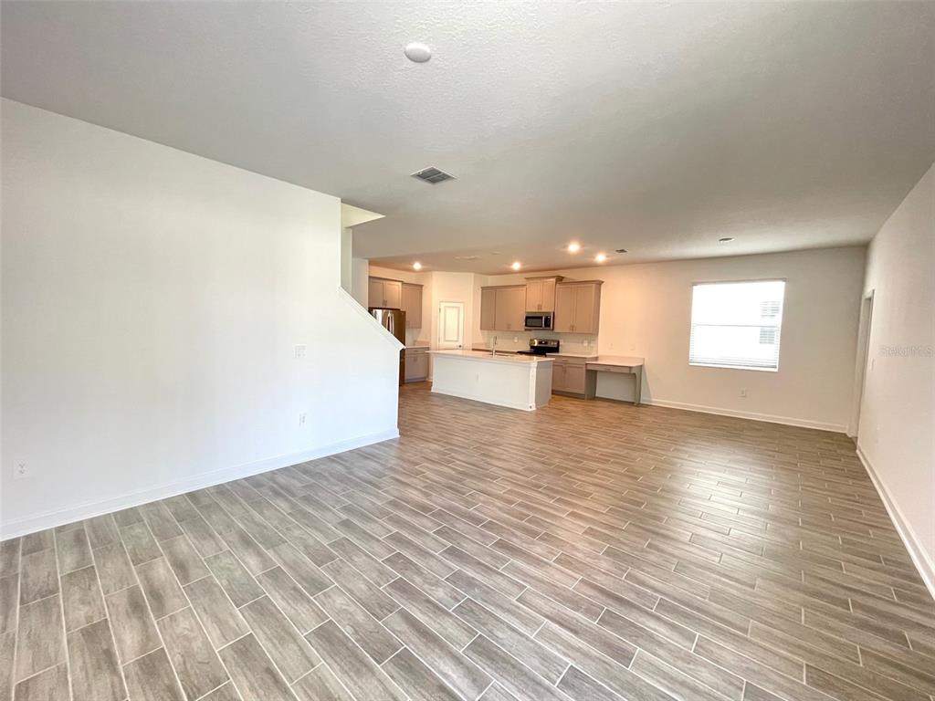 11432 Rhyme Avenue Orlando, FL 32832 - Photo 5 of 18