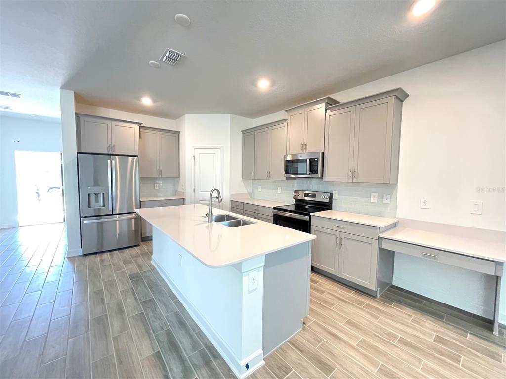11432 Rhyme Avenue Orlando, FL 32832 - Photo 8 of 18