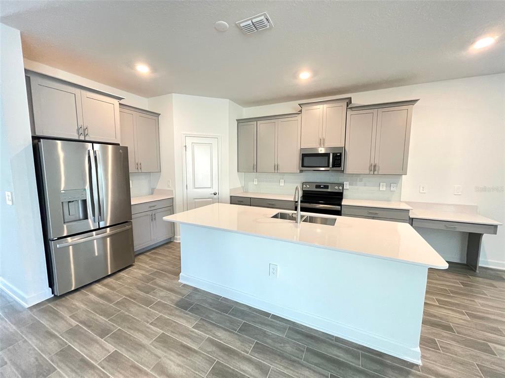 11432 Rhyme Avenue Orlando, FL 32832 - Photo 9 of 18