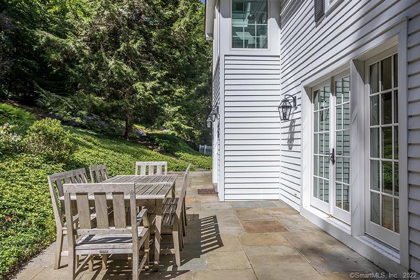 32 Wykeham Road Washington, CT 06793 - Photo 25 of 28
