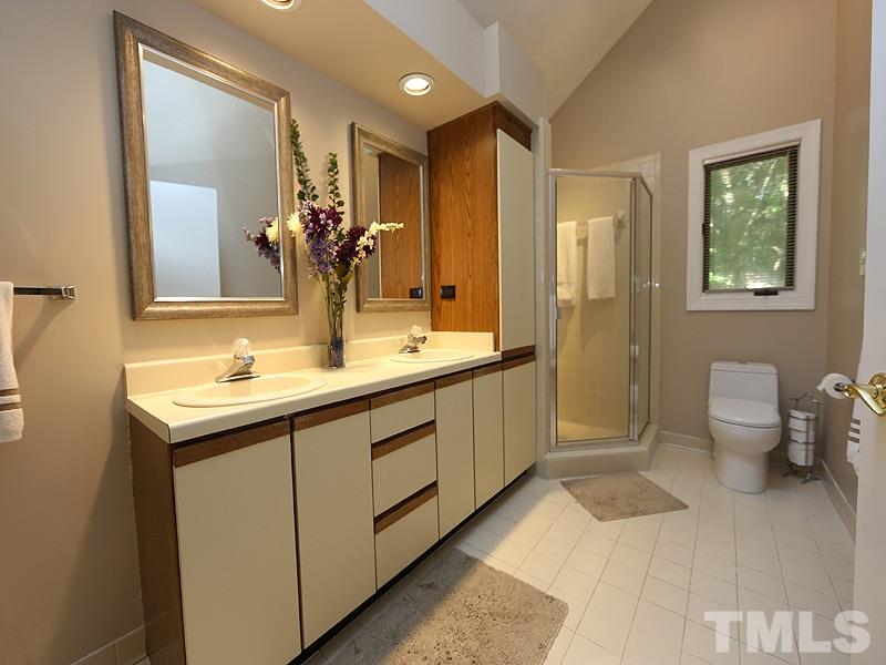 2805 Bishopgate Drive Raleigh, NC 27613 - Photo 14 of 25 Gallery Image 14