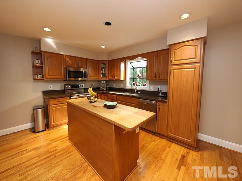2805 Bishopgate Drive Raleigh, NC 27613 - Photo 9 of 25 Gallery Image 9