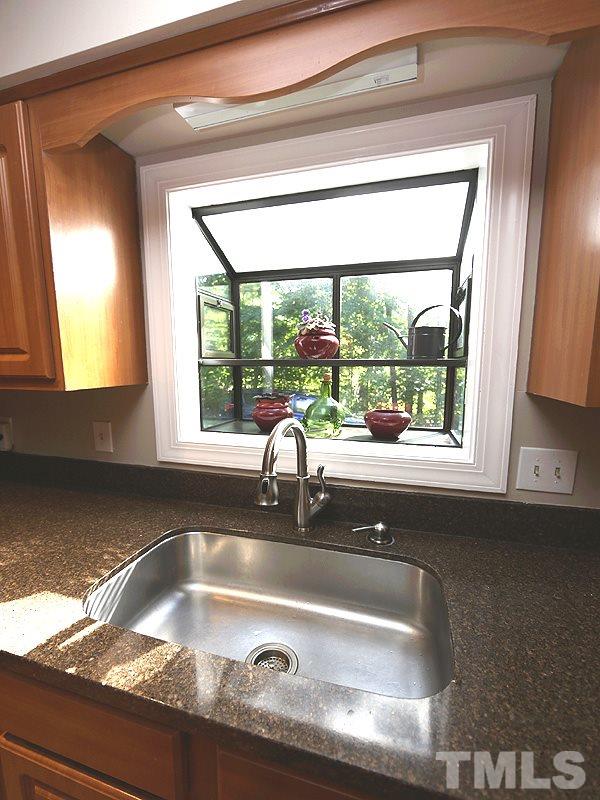 2805 Bishopgate Drive Raleigh, NC 27613 - Photo 10 of 25 Gallery Image 10