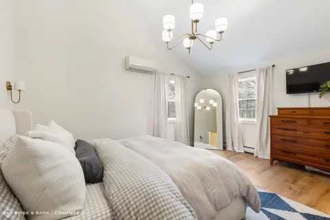 $1,075,000 | 72 Woodbury Avenue, Unit 1, Portsmouth, NH 03801