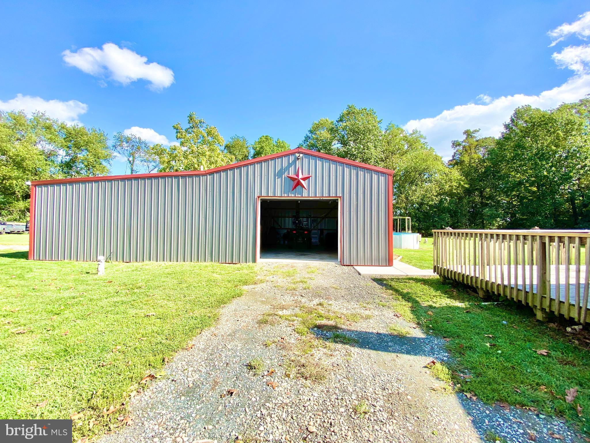 100 Christopher Road Warwick, MD 21912 - Photo 29 of 31 Detached garage with living area and kitchen